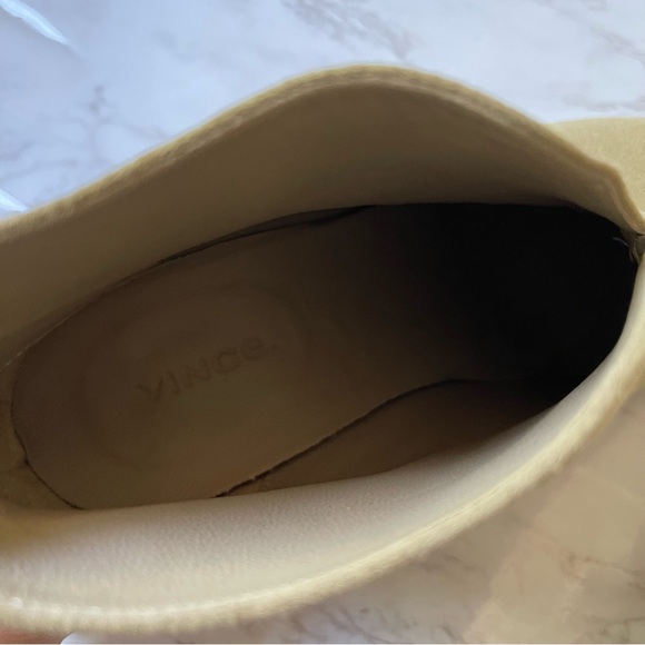 Vince Havana Notch Suede Ankle Bootie Neutral Tan Pointed Toe Zip 8.5 - Picture 5 of 6